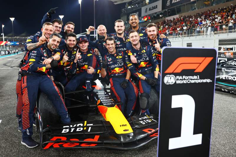 Verstappen na koniec sezonu wyśrubował kolejne rekordy