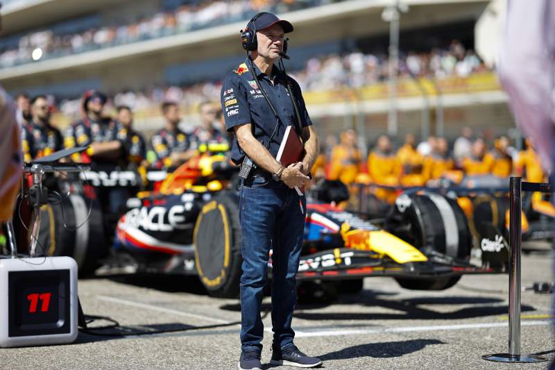 Adrian Newey szczerze o sukcesie konstrukcji RB19