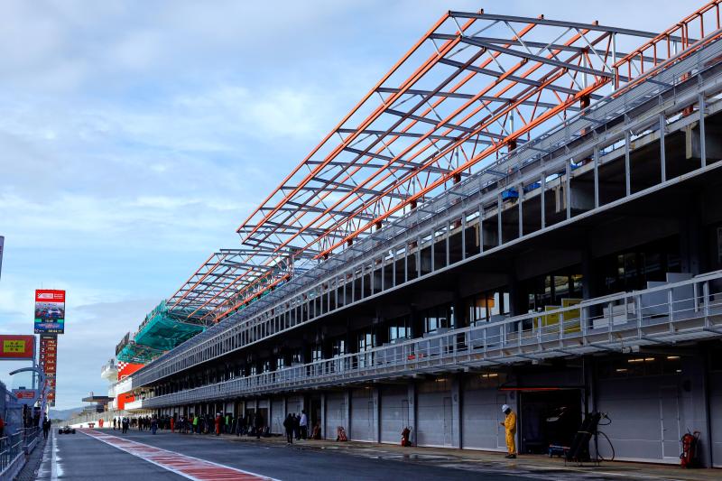 Barcelona chwali się tempem prac modernizacyjnych na torze F1