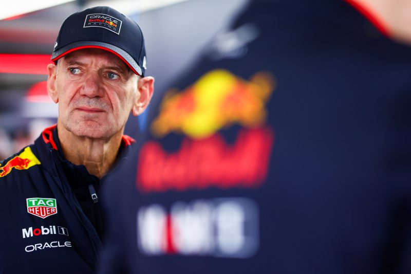 Media: Adrian Newey zdecydował się odejść z Red Bulla!