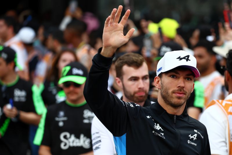 Gasly awansował do Q3, Ocon odpadł już w Q1