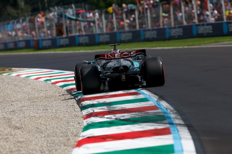 Hamilton: dzisiaj mogliśmy powalczyć o pierwszy rząd lub pole position