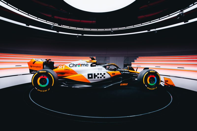 McLaren również zaprezentował wyjątkowe malowanie na GP Singapuru