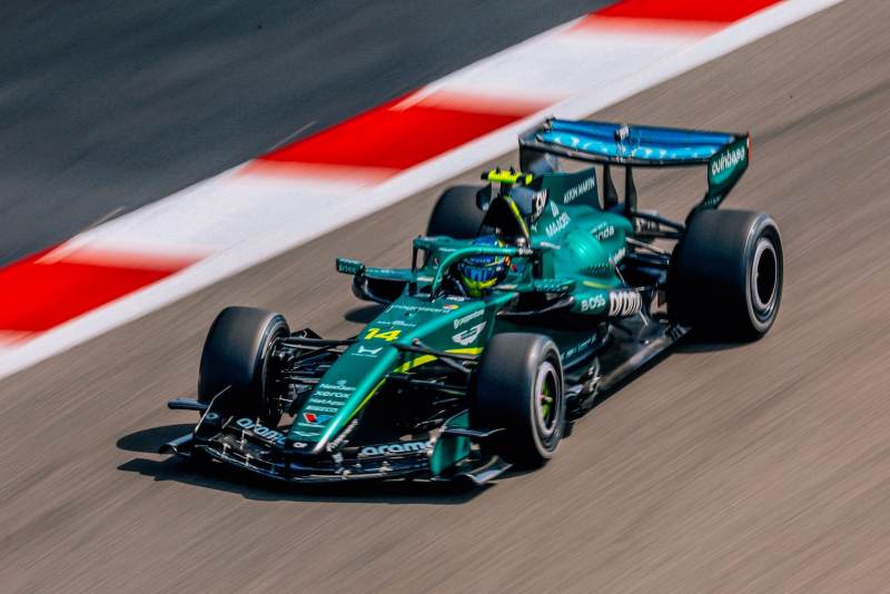 GALERIA: 2. dzień testów w Bahrajnie