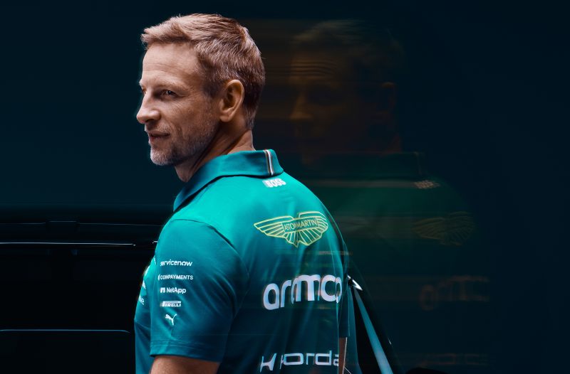 Button przeszedł z Williamsa do Astona Martina