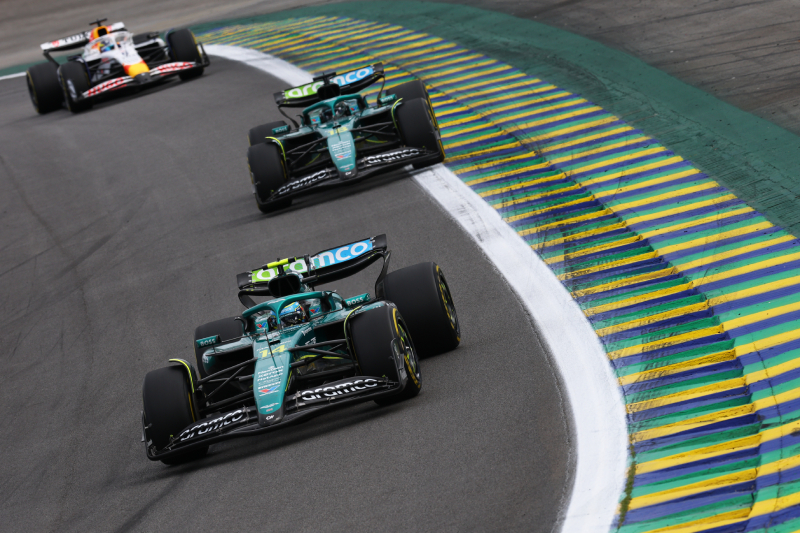 Kierowcy Astona zawiedzeni tempem bolidu