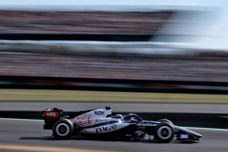 Perez przeprosił Alonso za incydent w sprincie