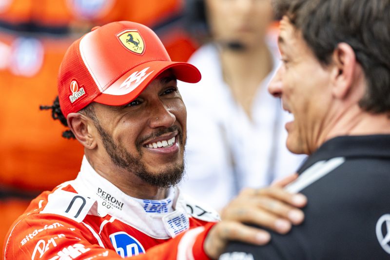 Wolff o sukcesie Hamiltona: kiedy jesteś w odpowiednim miejscu, wygrywasz