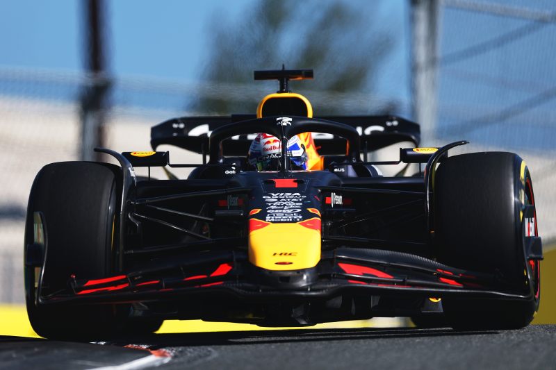 Verstappen uniknął kary sportowej mimo błędu Red Bulla