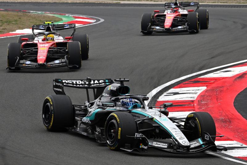 Mercedes wstrzymuje się z wprowadzaniem poprawek z ADUO i jest zaskoczony tempem rozwoju Ferrari