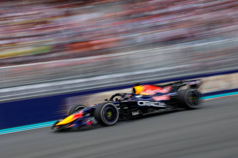 Red Bull zaczął pracę nad obrotowym tylnym skrzydłem w listopadzie zeszłego roku