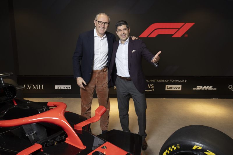 Domenicali odniósł się do kwestii powrotu silników V8 i planu awaryjnego dot. kalendarza