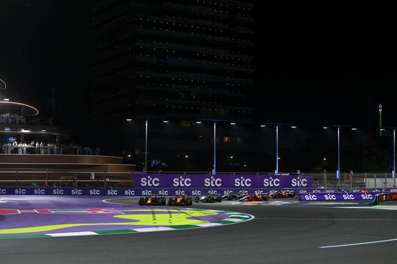 F1 poważnie rozważa opcję dodania wyścigu w drugiej części mistrzostw
