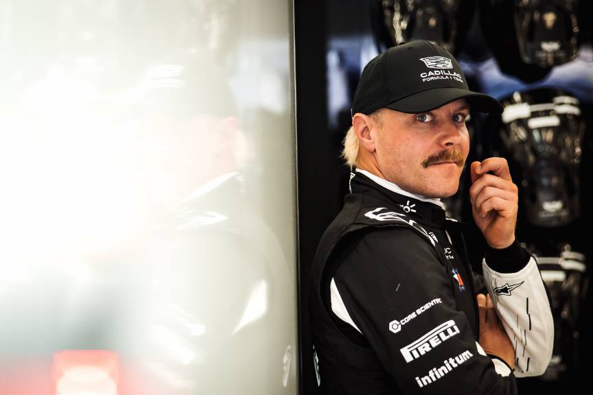 Bottas nie zostanie jednak przesunięty na polach startowych GP Australii