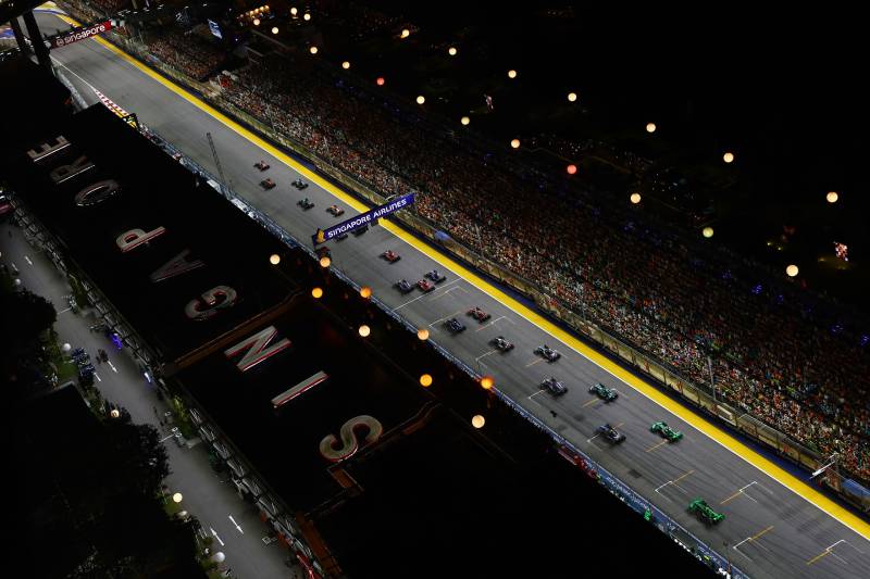 F1 ogłosiła "zagrożenie upałem" przed GP Singapuru - co to oznacza?
