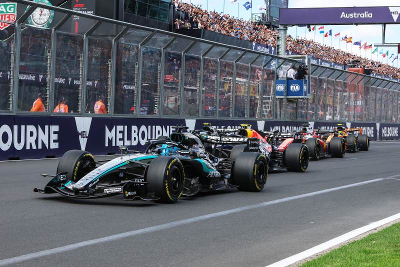 Procedura startowa w Australii obnażyła kolejne problemy nowych jednostek napędowych