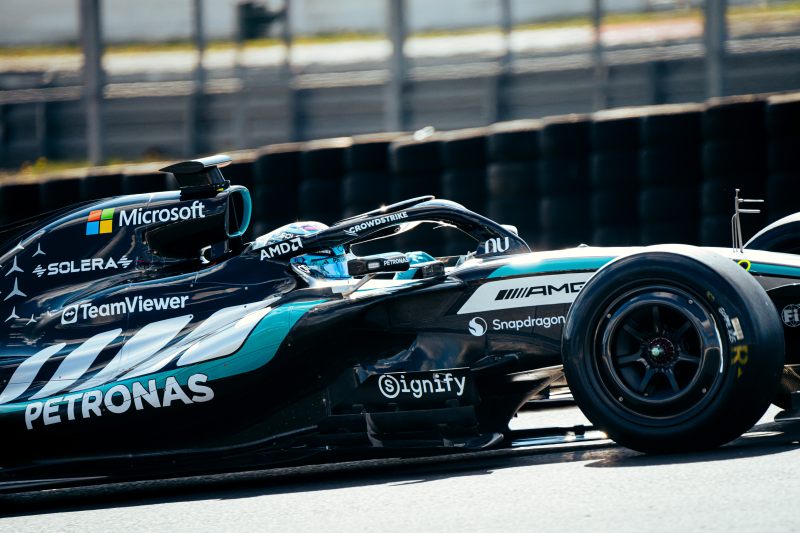 Testy Pirelli na Nurburgringu: McLaren i Mercedes w akcji, problemy sprzętowe Piastriego