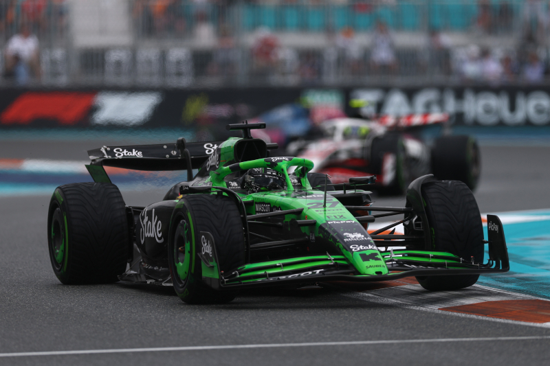 Hulkenberg o włos od punktów w sprincie