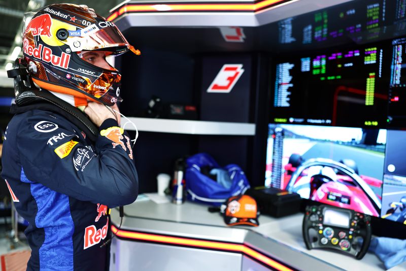 Verstappen: jeśli zamiast degradacji opon pojawia się degradacja bolidu, jest to duży problem