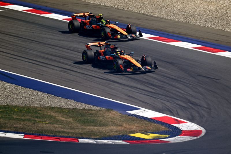 McLaren zadwolony z dubletu, czeka już na Silverstone