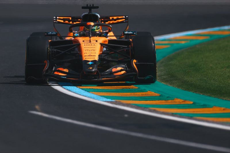 #2 trening: Piastri przed duetem Mercedesa, awaria Pereza, problemy Verstappena i Strolla