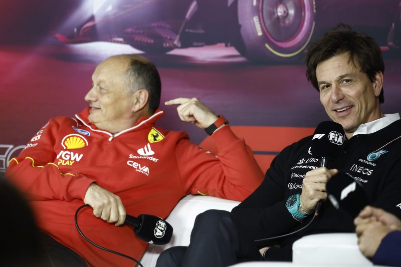 Vasseur: jeśli Red Bull i Mercedes się rozwijają, są geniuszami, a gdy chodzi o nas, to oszukujemy