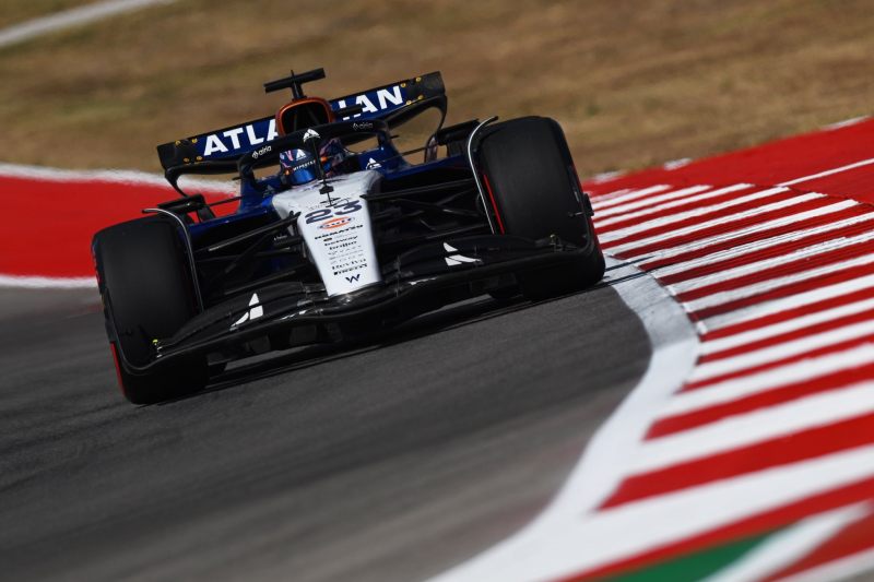 Williams z podwójnym awansem do SQ3