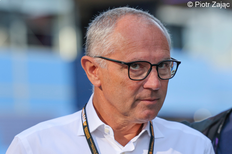 Formuła 1 chce zadowolić zarówno stałych, jak i nowych widzów