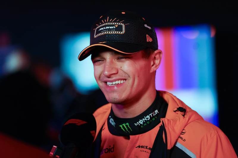 Norris w gazie, Piastri cały czas próbuje wyjść z dołka