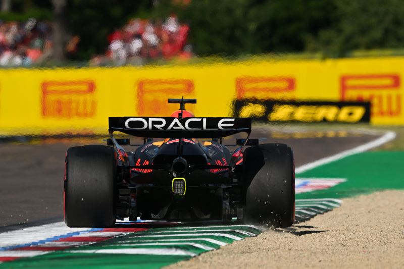 Red Bull po raz pierwszym w tym roku wyraźnie pokonał McLarena na polu zarządzania oponami