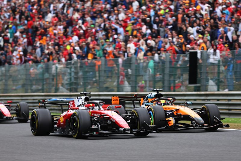 FIA przyznała się do błędnej oceny sędziów dot. zderzenia Leclerca z Piastrim z GP Belgii