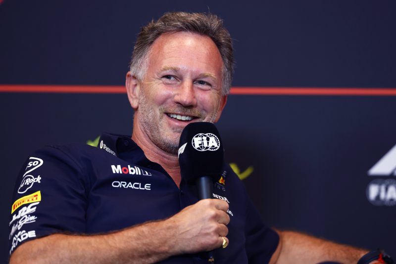 Horner formalnie przestał pełnić funkcje dyrektorskie w Red Bullu