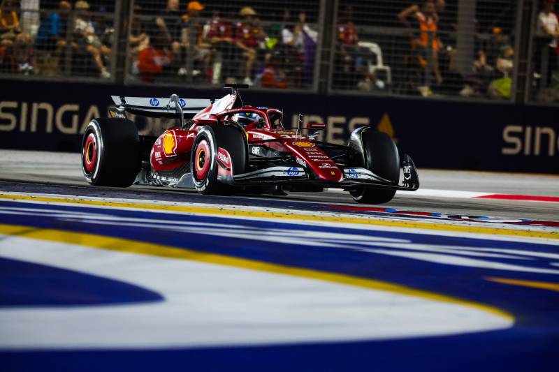 Ferrari zniżkuje na giełdzie, ale celuje w powrót do zwyciężania w F1