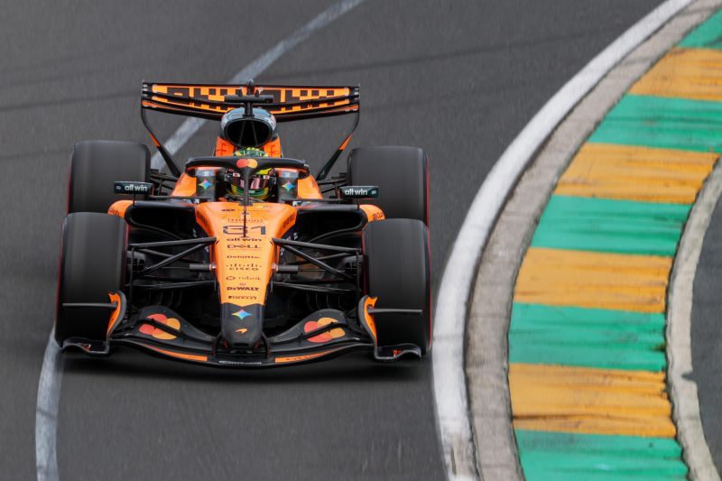 Piastri rozbił się przed startem GP Australii!