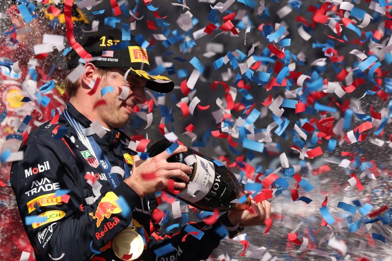 Verstappen zrównał się w liczbie podiów z Vettelem