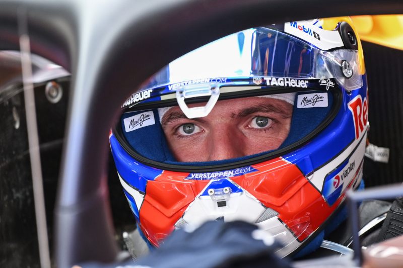 Verstappen nie rozumiał, dlaczego musiał rozmawiać z sędziami nt. sytuacji z Hamiltonem