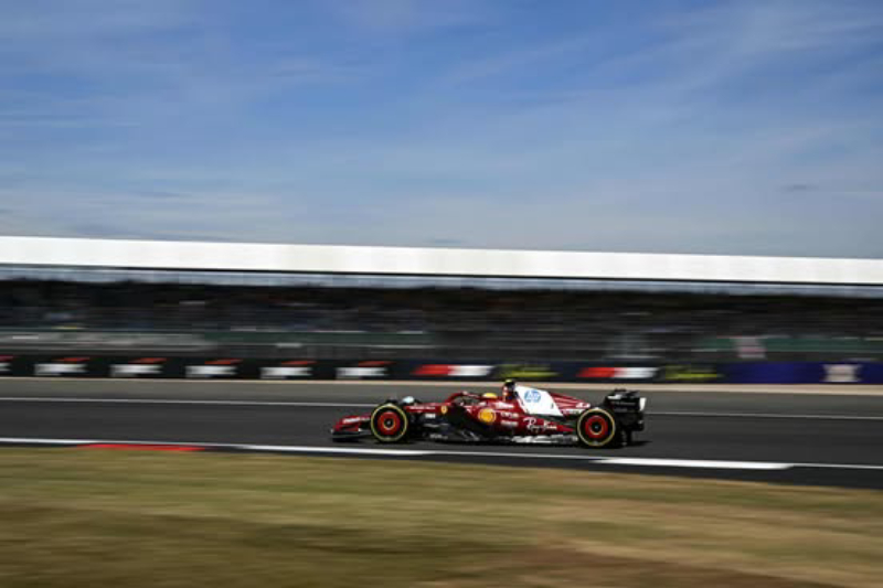 Hamilton na czele w 1. treningu przed GP Wielkiej Brytanii