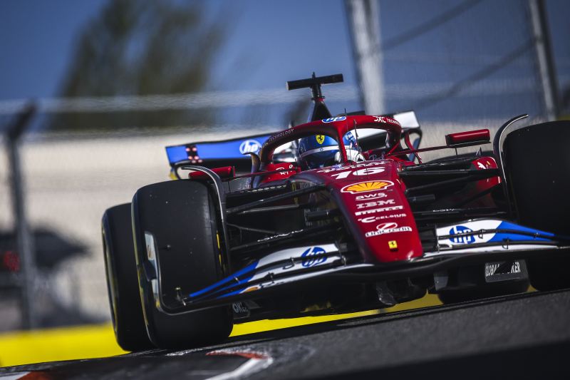 Ferrari ustawi się w trzecim i czwartym rzędzie