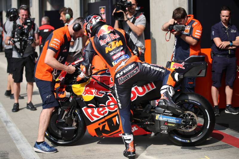 Steiner wykupił jednak zespół MotoGP (akt.)