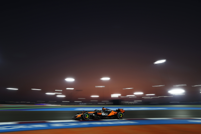 McLareny najszybsze w jedynym treningu przed GP Kataru