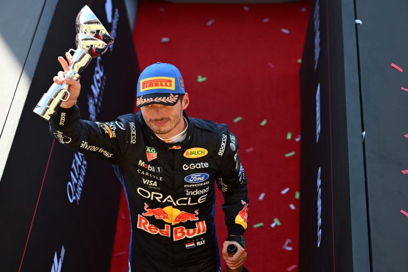 Verstappen postraszył Mercedesy w wyścigu