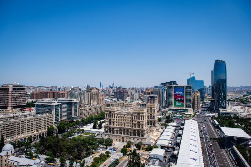 FIA zdradziła plan zarządzania energią i strefy aktywnej aerodynamiki na torze w Baku