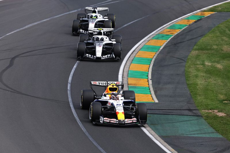 Lawson twierdzi, że Perez nie pogodził się z wydarzeniami z GP Miasta Meksyk 2024