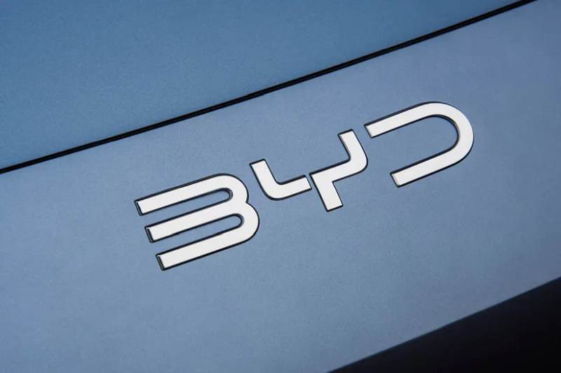 BYD potwierdza rozmowy z Formułą 1 na temat potencjalnego zaangażowania