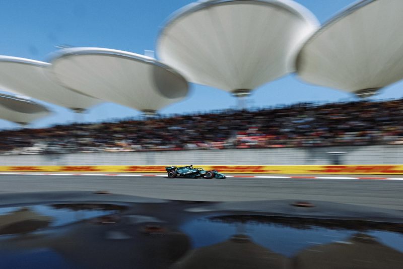 Aston Martin dalej skupia się na nabijaniu kolejnych okrążeń