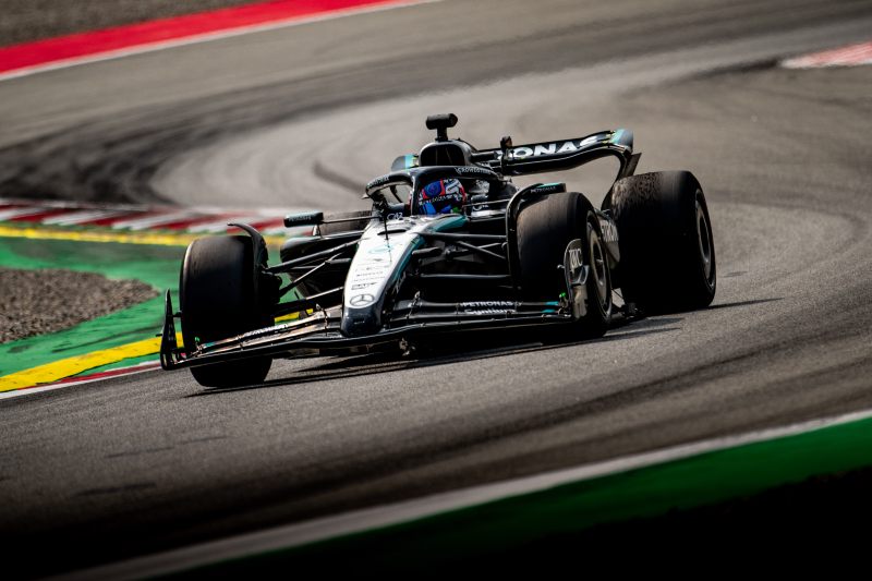 Testy Pirelli pod Barceloną: trzy zespoły w akcji i sprawdzanie najtwardszych mieszanek